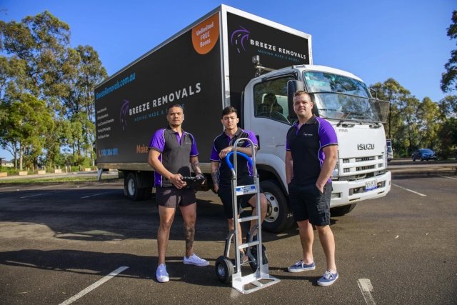 Sydney to Sunshine Coast Moving Team - Breeze Removalists